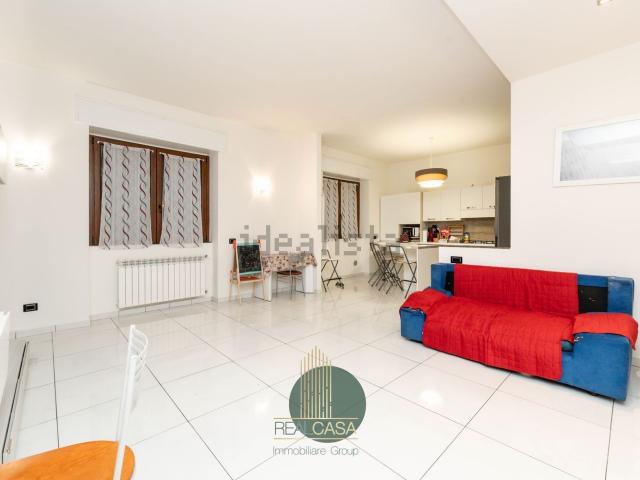 Casa in vendita a Cesano Maderno, Lombardia