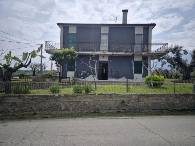 Casa in vendita a Sanguineto, Torrevecchia Teatina