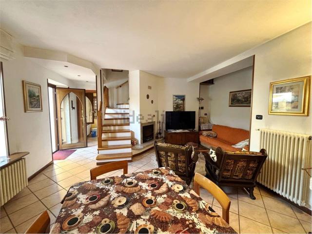 Casa in vendita a Piemonte, Novara