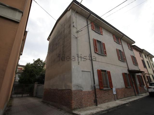 Casa in vendita a Borgonovo Val Tidone, Piacenza