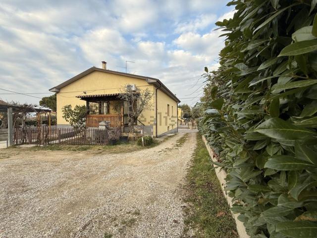 Casa in vendita a Lazise, Verona