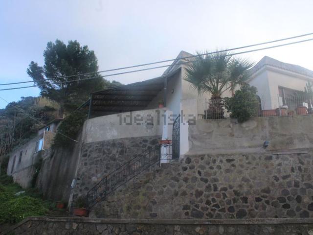 Casa in vendita a Pomiciazzo, Panarea