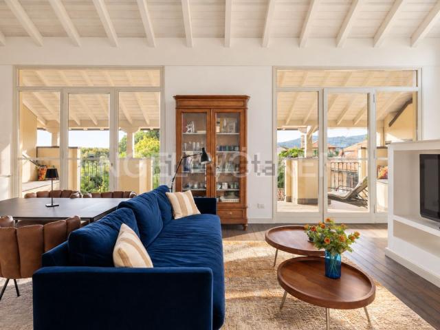 Casa in vendita a Fornetto, Angera