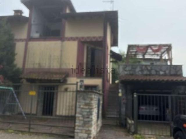 Casa in vendita a Piemonte, Novara