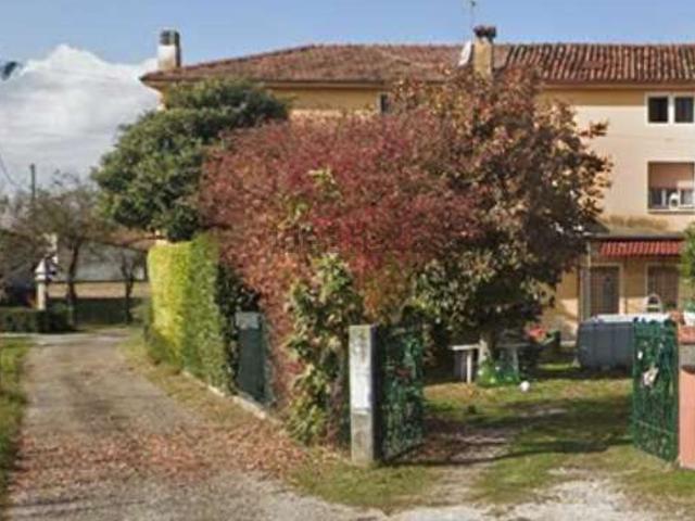 Casa in vendita a Fiume Veneto, Friuli-Venezia Giulia