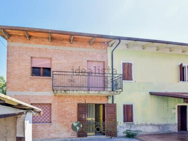 Casa in vendita a Tresinaro - Secchia, Re