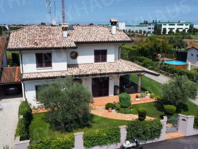 Casa in vendita a Gatteo a Mare, Gatteo
