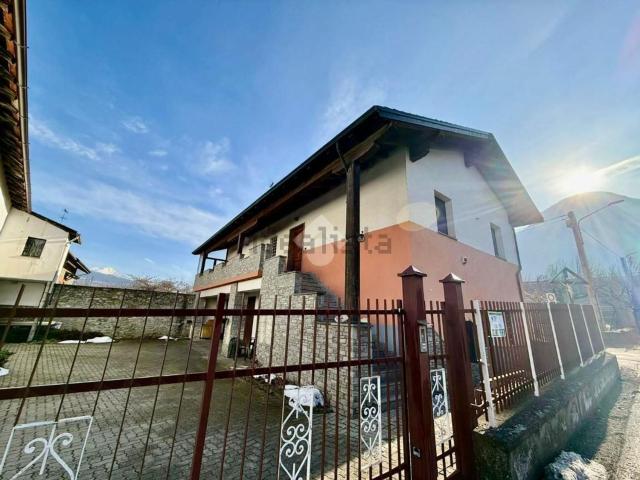 Casa in vendita a Saint Marcel, Aosta