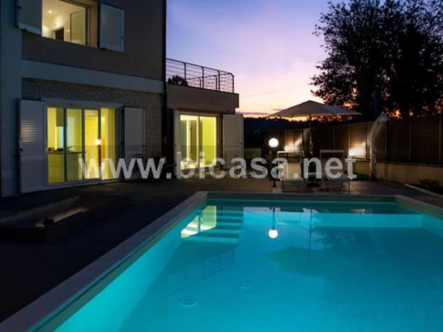 Casa in vendita a Torraccia, Marche