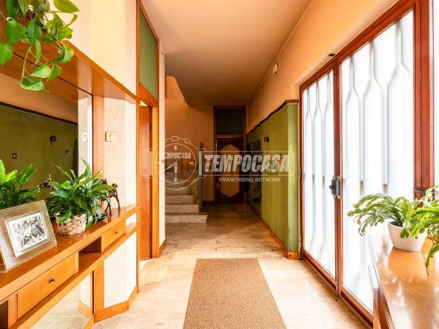 Casa in vendita a San Marone, Marche