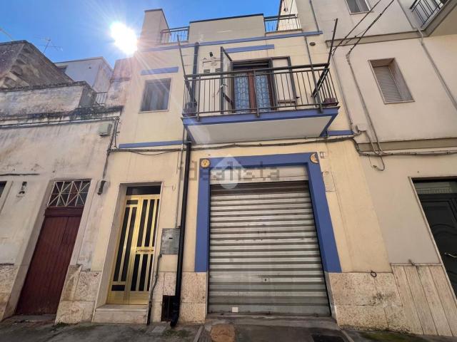 Casa in vendita a Puglia, Bari
