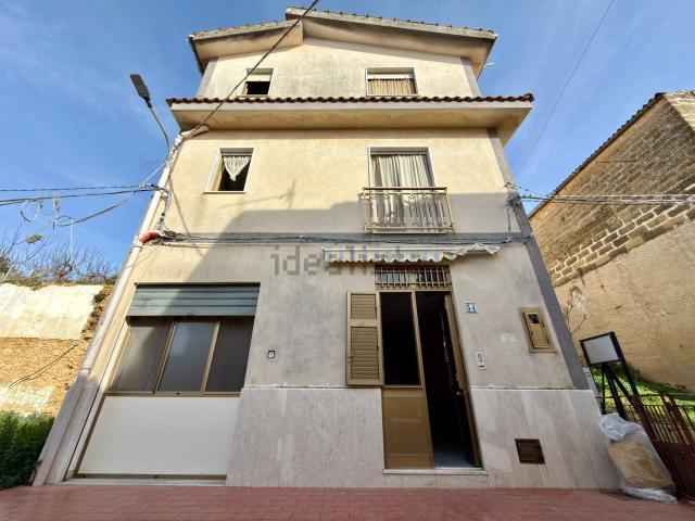 Casa in vendita a Monreale, Sicilia