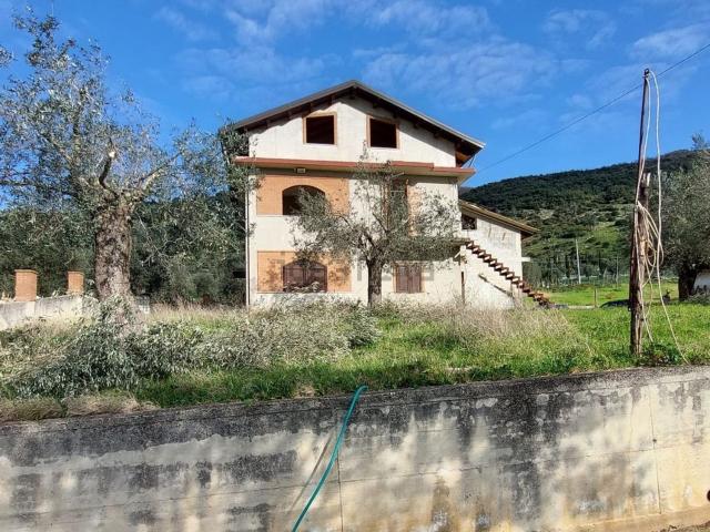 Casa in vendita a Campagna, Campania