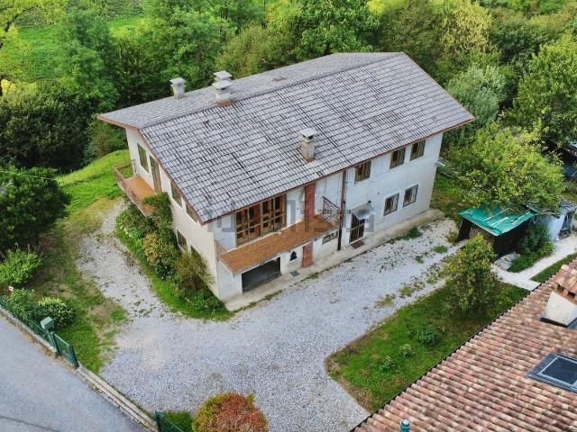 Casa in vendita a Alano Di Piave, Veneto