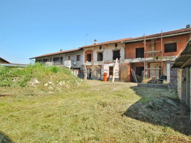 Casa in vendita a Piemonte, Vercelli