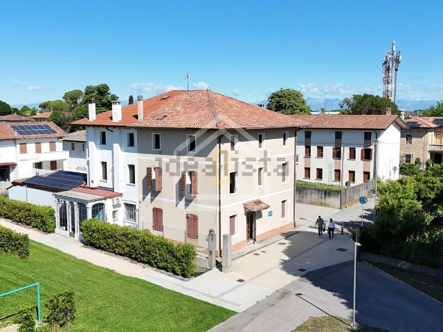 Casa in vendita a Rivignano / Rivignan, Rivignano Teor / Rivignan Teôr