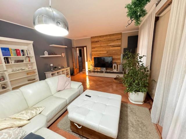Casa in vendita a Sant'elena, Veneto