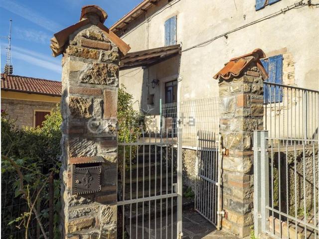 Casa in vendita a Unione dei comuni del Distretto Ceramico, Palagano