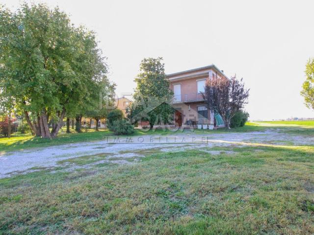 Casa in vendita a Unione Comuni Modenesi Area Nord, Concordia Sulla Secchia