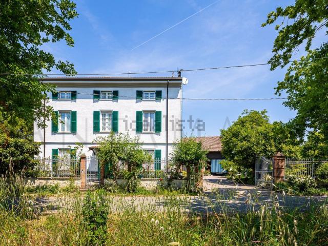 Casa in vendita a Piemonte, Alessandria