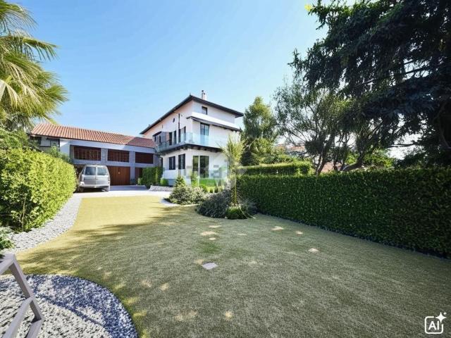 Casa in vendita a Piemonte, Torino