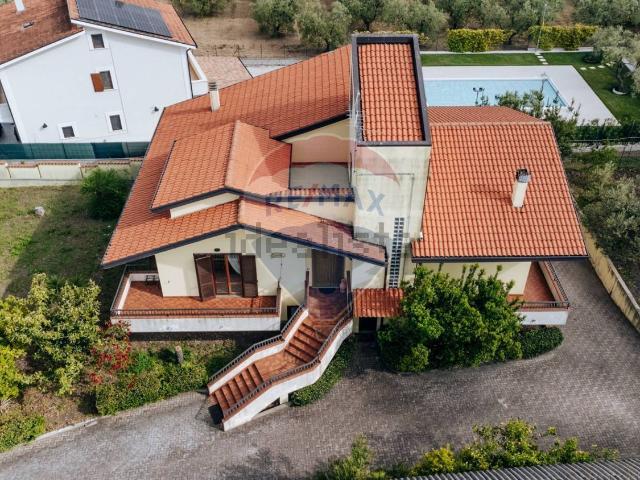 Casa in vendita a Rocca San Giovanni, Abruzzo
