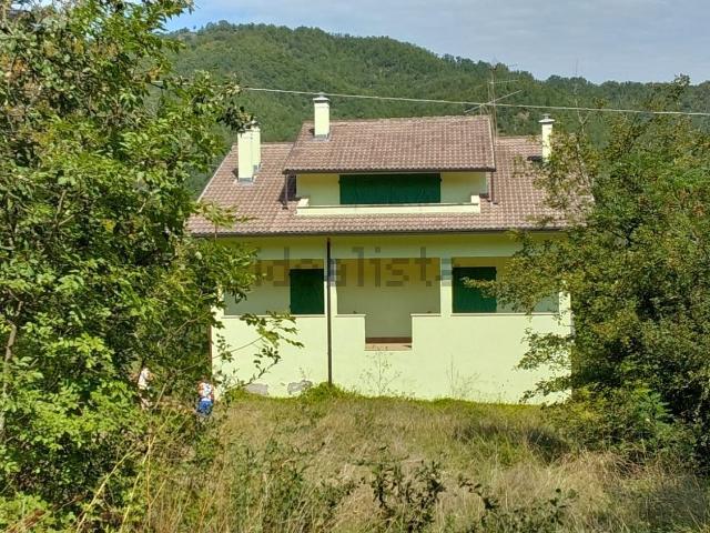 Casa in vendita a Marche, Macerata