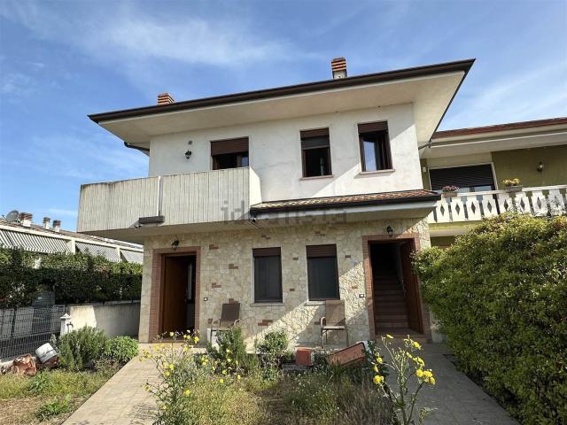 Casa in vendita a Passo di Riva, Dueville