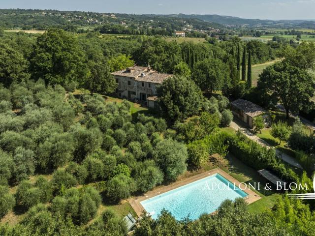 Casa in vendita a Monteleone d'Orvieto, Terni