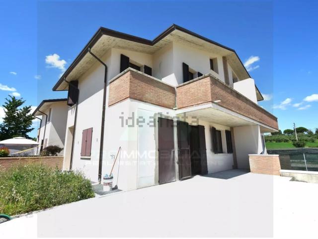 Casa in vendita a Unione di Comuni della Romagna Forlivese, Quattro