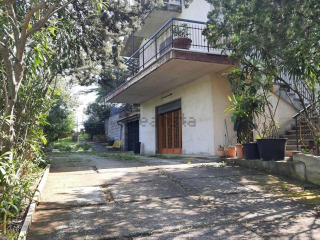 Casa in vendita a Marche, Fermo