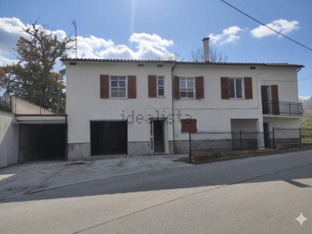 Casa in vendita a Marche, Macerata