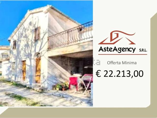Casa in vendita a Marche, Macerata