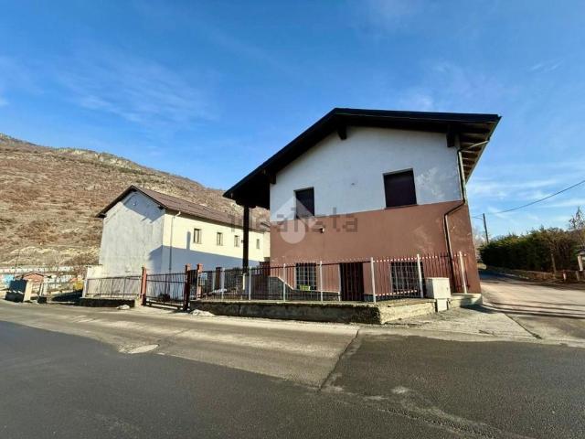 Casa in vendita a Lillaz, Saint-Marcel