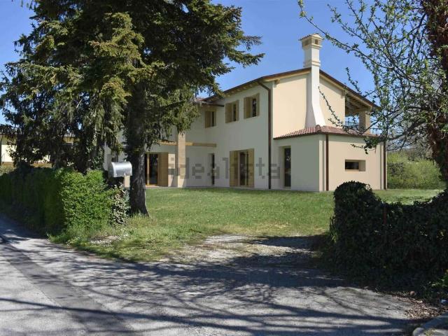 Casa in vendita a Gruaro, Veneto