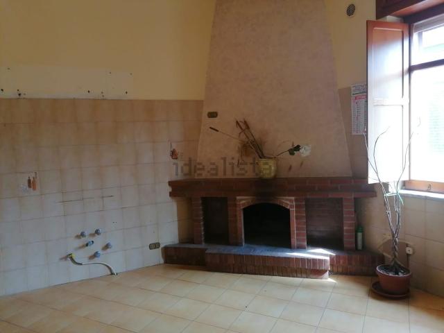 Casa in vendita a Contrada, Campania