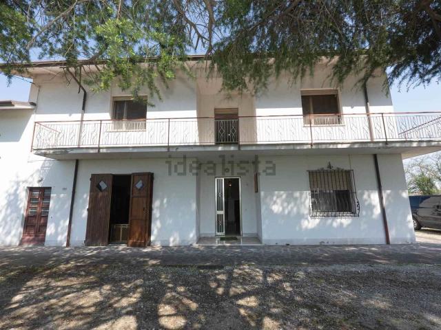 Casa in vendita a Unione dei comuni Valle del Savio, Cesenà
