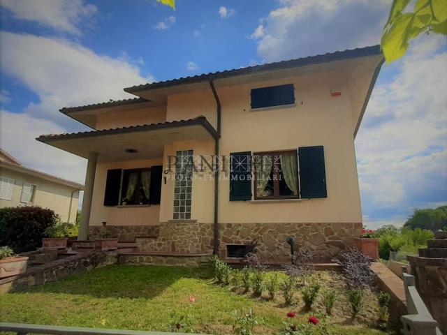Casa in vendita a Asciano, Toscana