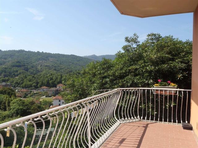 Casa in vendita a Cicagna, Liguria