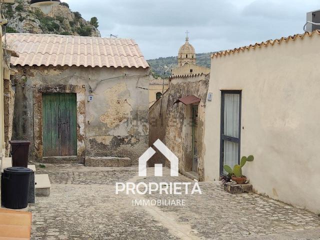 Casa in vendita a Cava D'aliga, Sicilia