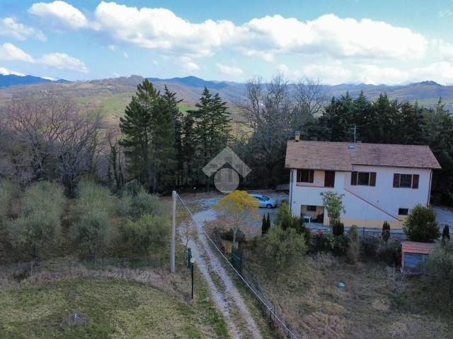 Casa in vendita a Gubbio, Umbria