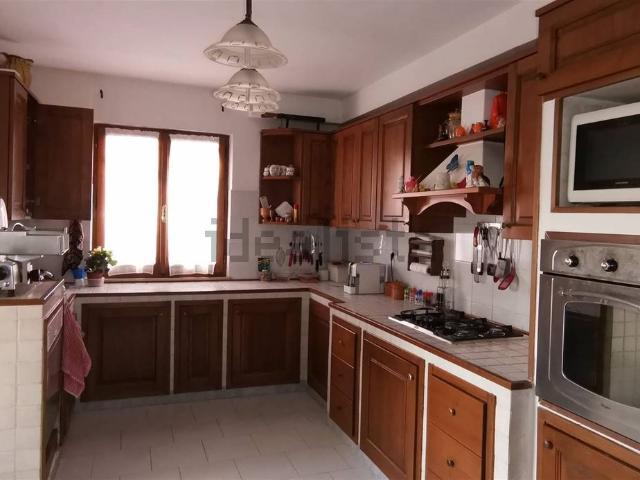 Casa in vendita a Acquaviva, Abbadia Di Montepulciano