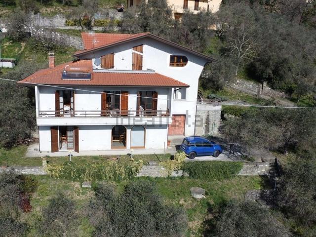Casa in vendita a Unione di comuni Montana Lunigiana, Fivizzano