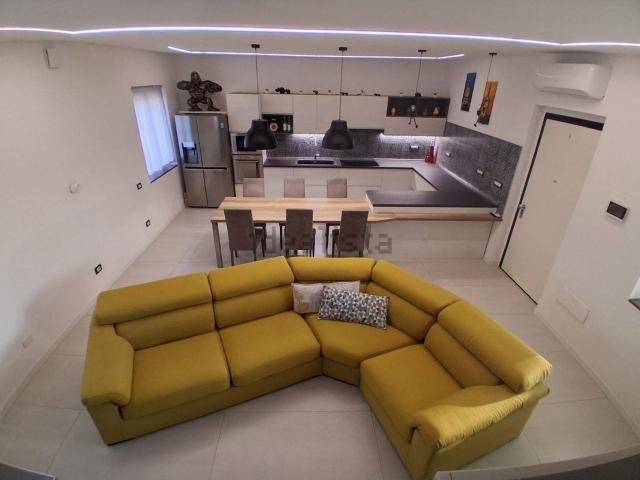 Casa in vendita a Somaglia, Lombardia