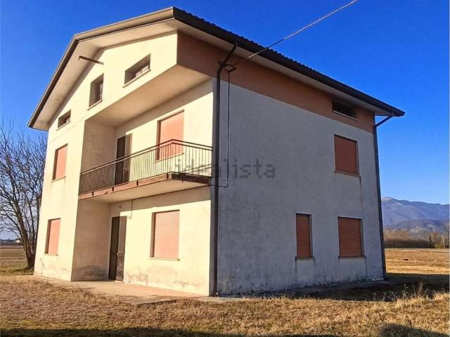 Casa in vendita a Sernaglia Della Battaglia, Veneto