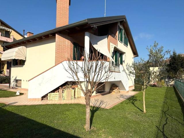 Casa in vendita a Chirignago-Zelarino, Venezia
