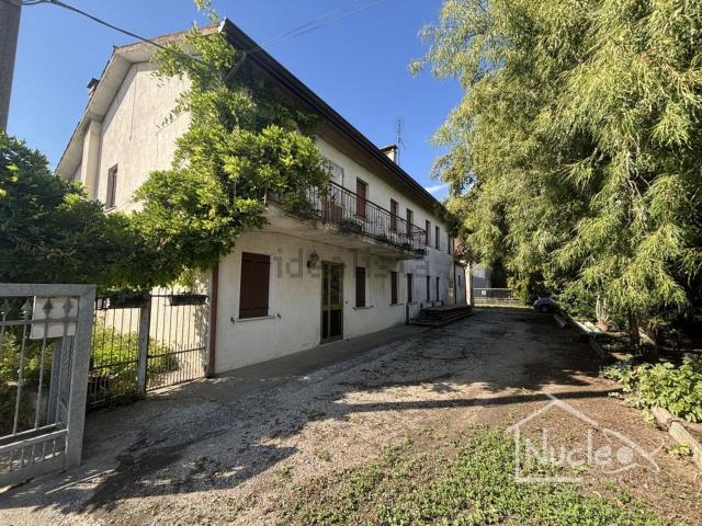 Casa in vendita a Sant'Elena, Padova