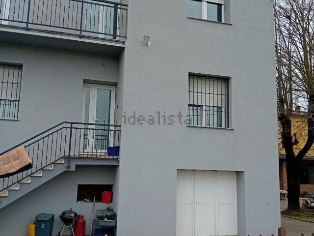 Casa in vendita a Terra di Mezzo, Re
