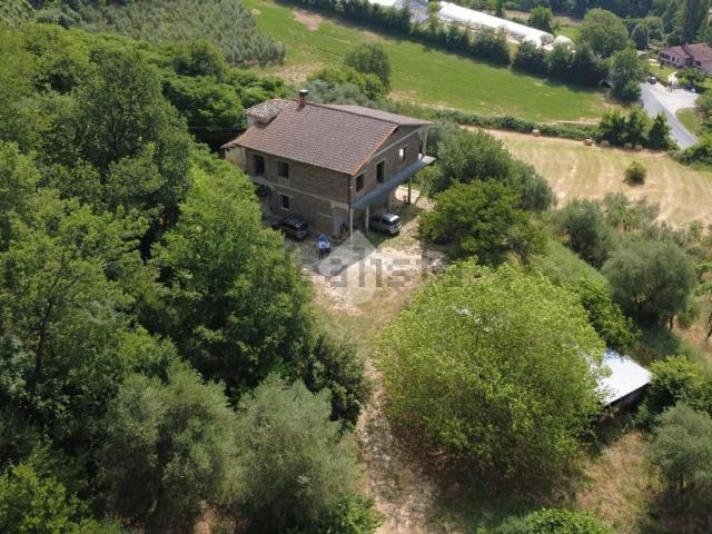 Casa in vendita a Torri In Sabina, Lazio