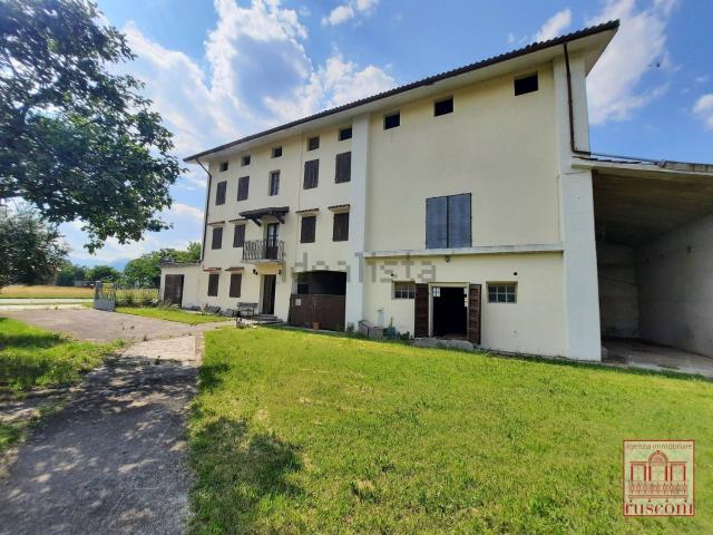 Casa in vendita a Meduno, Friuli-Venezia Giulia